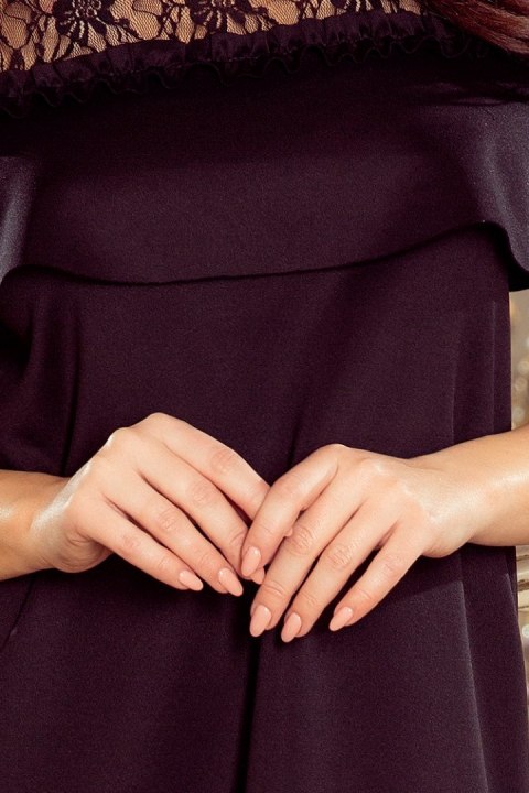 Luźna sukienka z koronką i odkrytymi ramionami - CZARNA Luźna sukienka z koronką i odkrytymi ramionami - CZARNA